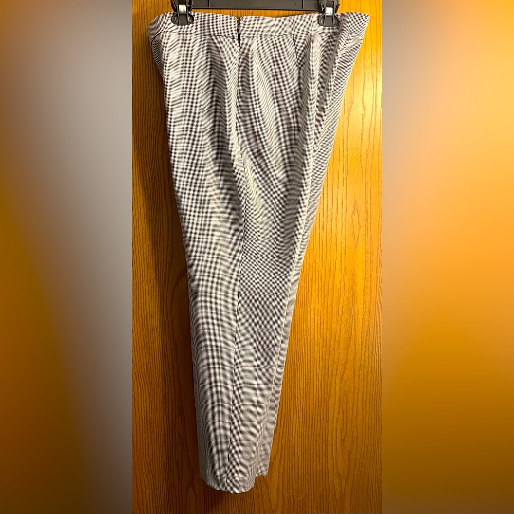 Black & white print trousers